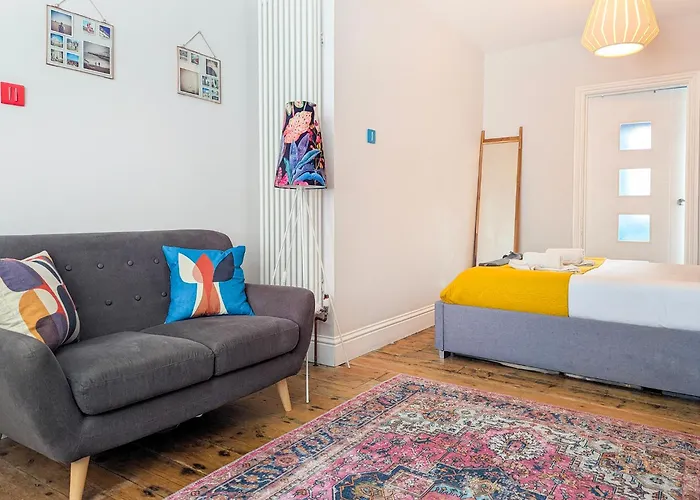 Brighton Abode Studio I Great Neighbourhood!