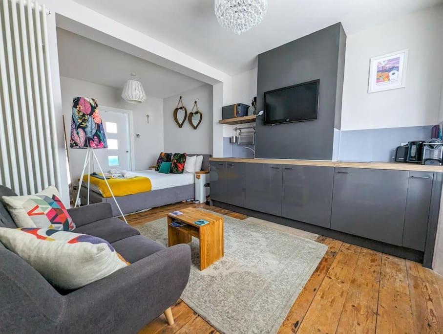 Abode I Great Neighbourhood! Apartment Brighton